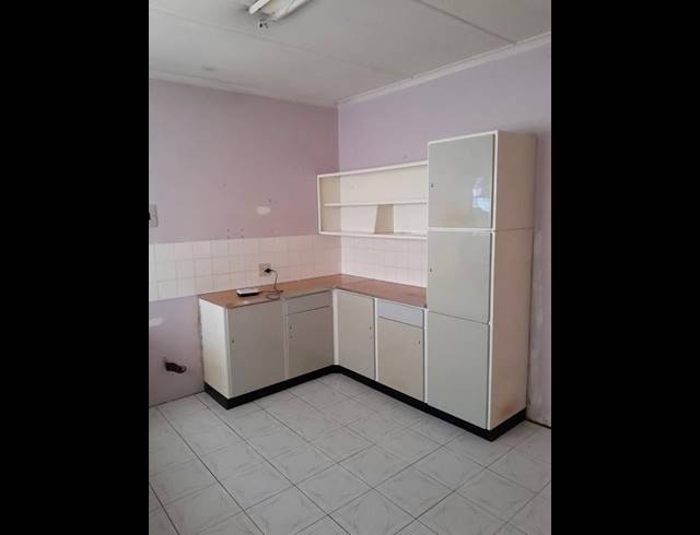 3 BEDROOM HOUSE FOR SALE IN WITPOORTJIE